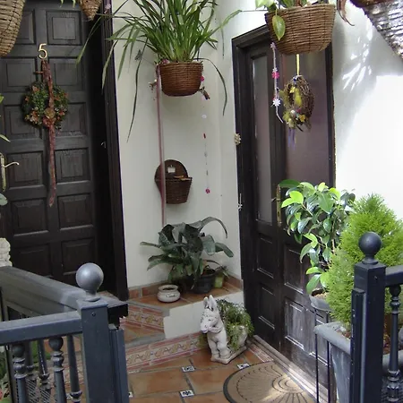 Appartement Guenstige Zur Strasse