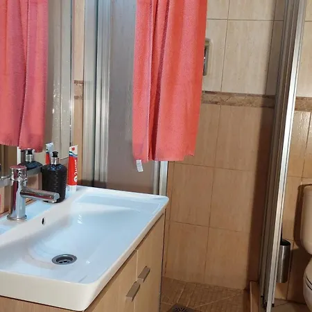 Appartement Guenstige Zur Strasse *